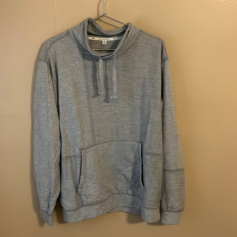 Men’s sweatshirt